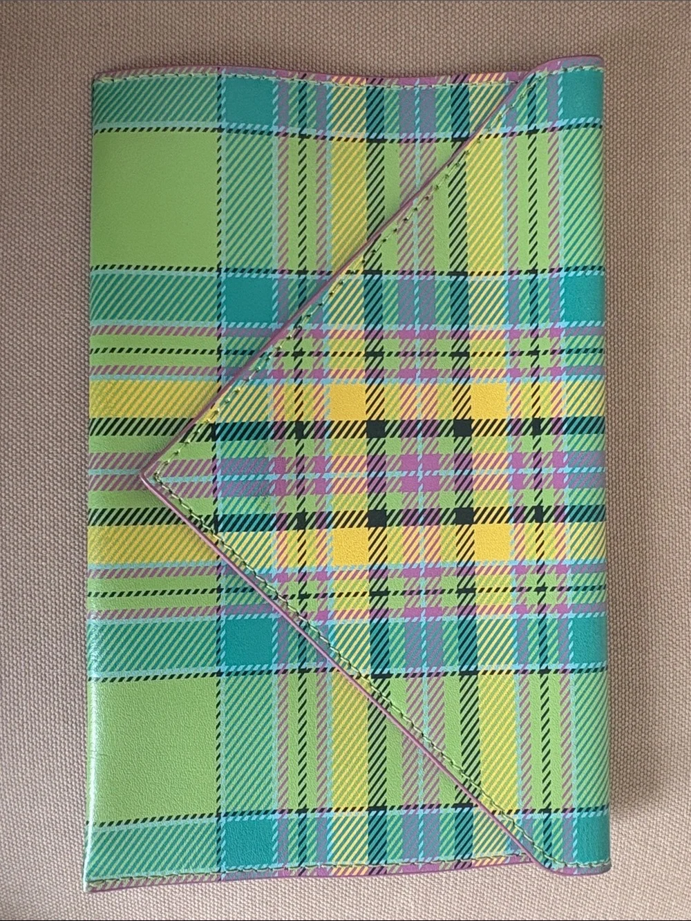 Baekgaard neat stitching green